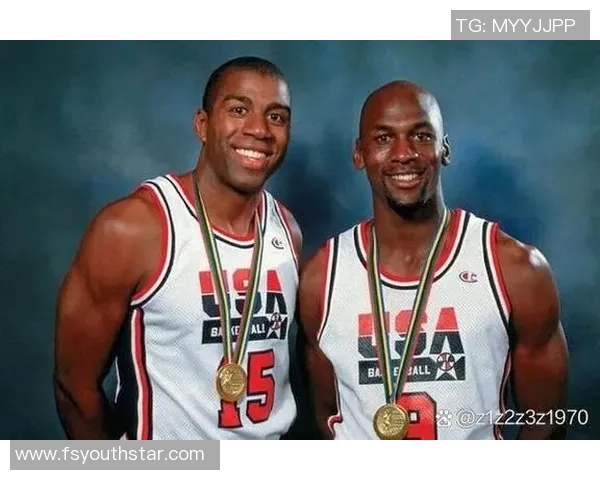 回顾历史那些曾经辉煌的老足球明星们的传奇故事与成就 回顾历史那些曾经辉煌的老足球明星们的传奇故事与成就